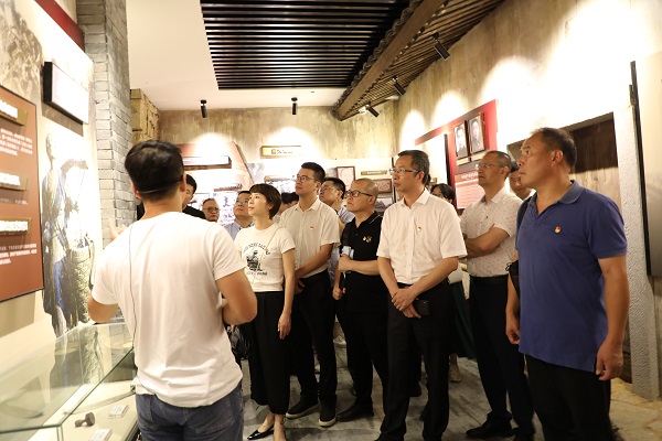 2cc52e0b0d7518d5773dc0b840f2322.jpg 2cc52e0b0d7518d5773dc0b840f2322.jpg